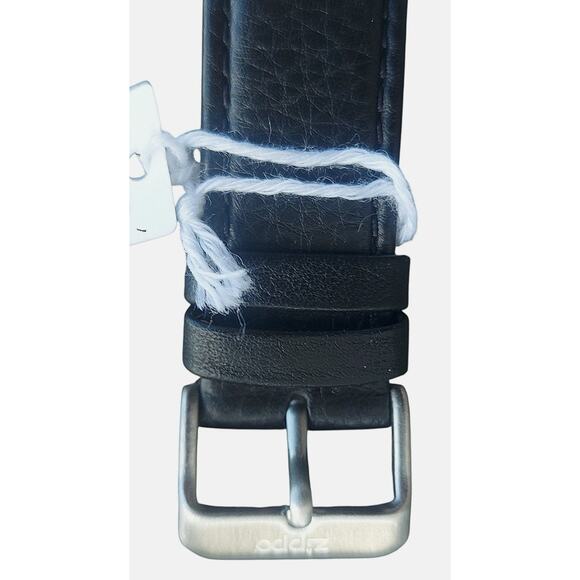 Zippo Casual Bolted Watch Model 45008 Men's 46mm Quartz Leather Band & Battery - Picture 6 of 9